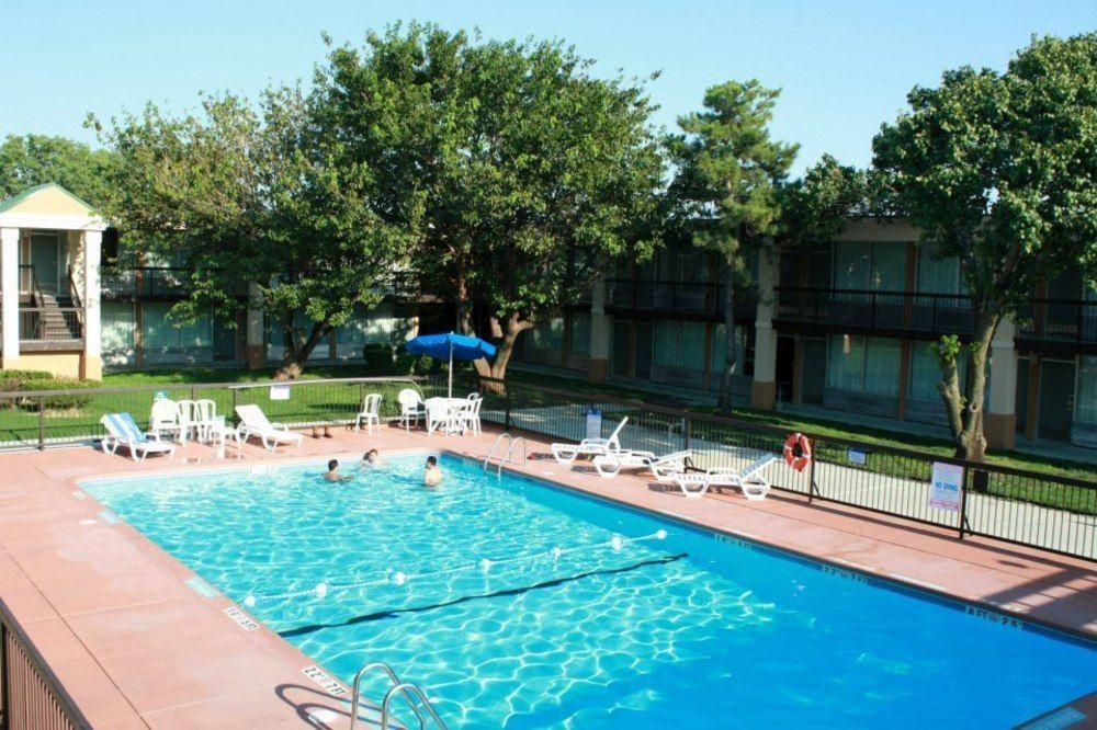 Quality Inn Ponca City Route 77 المظهر الخارجي الصورة