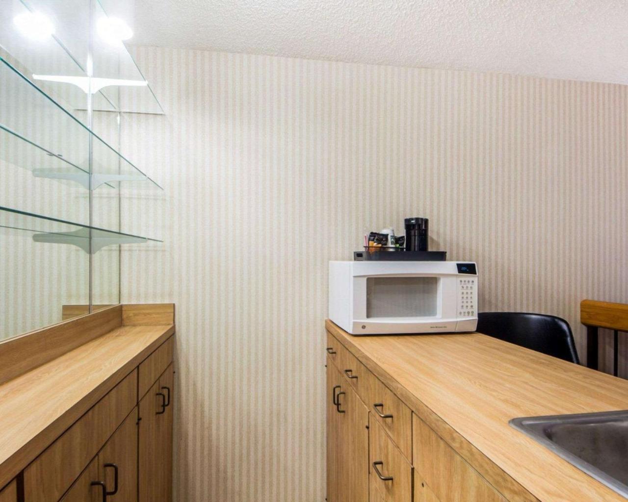 Quality Inn Ponca City Route 77 المظهر الخارجي الصورة