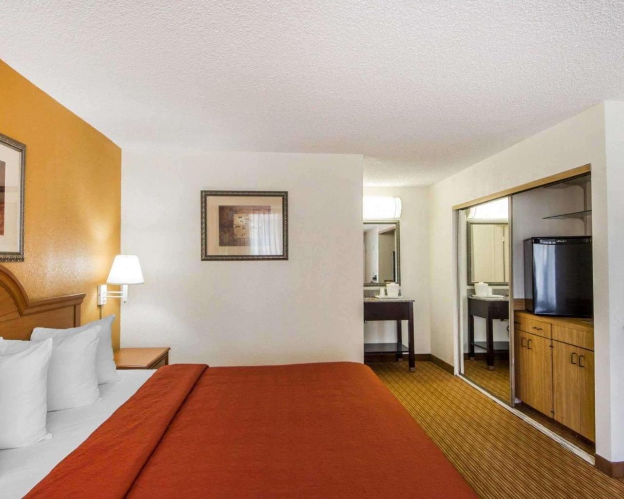 Quality Inn Ponca City Route 77 المظهر الخارجي الصورة