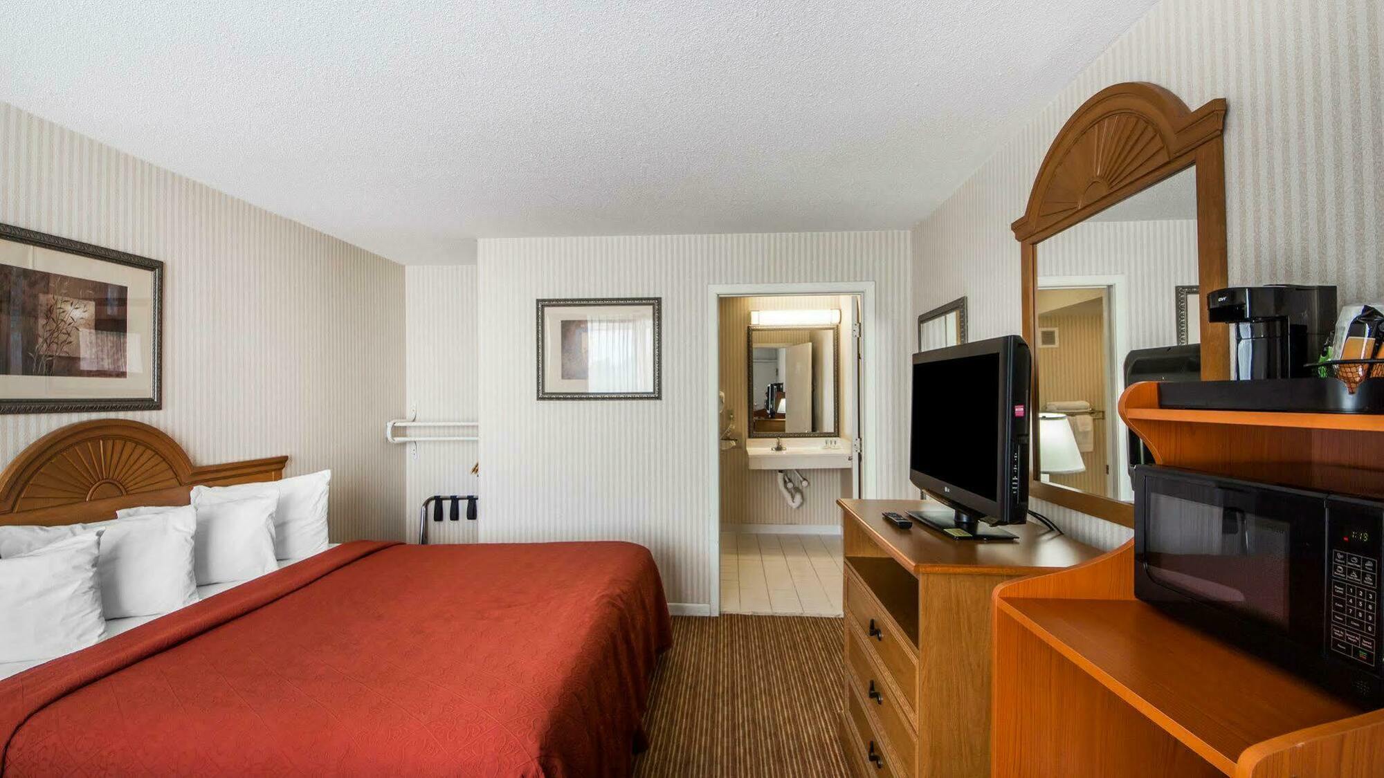 Quality Inn Ponca City Route 77 المظهر الخارجي الصورة